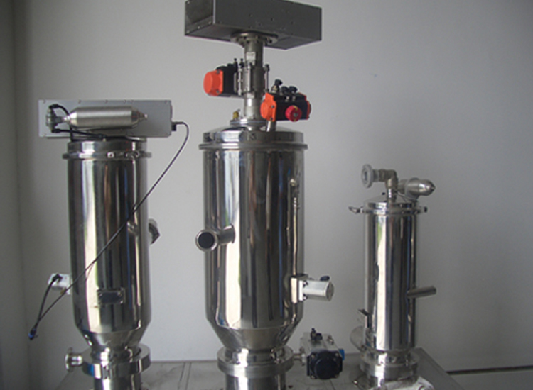 真空上料機(jī)之反應(yīng)釜加粉料不能空氣接觸該如何解決 真空上料機(jī)之反應(yīng)釜加粉料不能空氣接觸該如何解決.jpg